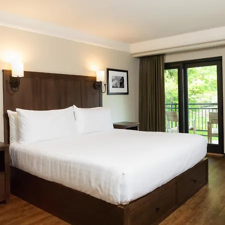 Kanuga Inn & Lodging Hendersonville Exterior photo